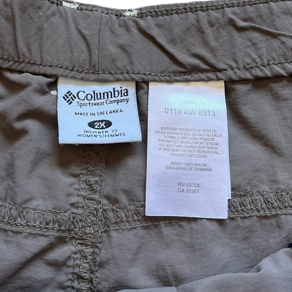 Columbia Tan Cargo Crop Pants | Women's 2XL - Picture 4 of 9